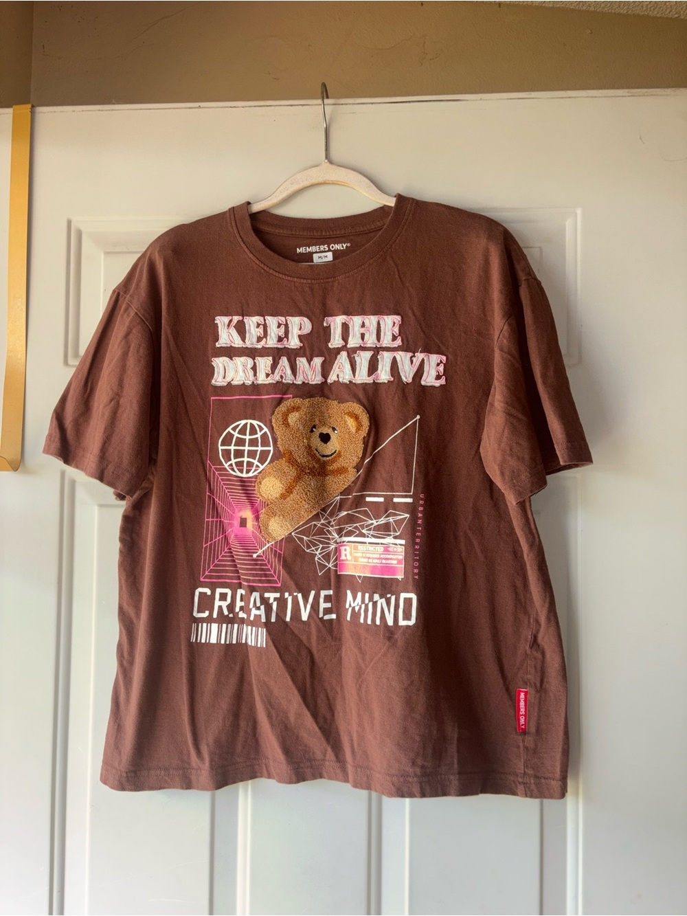 Members Only brown teddy bear tee size M